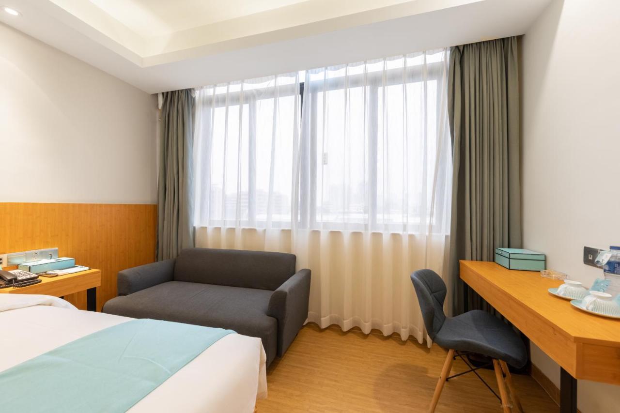 Xana Lite Hotel - Guangzhou Fangcun Huadiwan Metro Station المظهر الخارجي الصورة