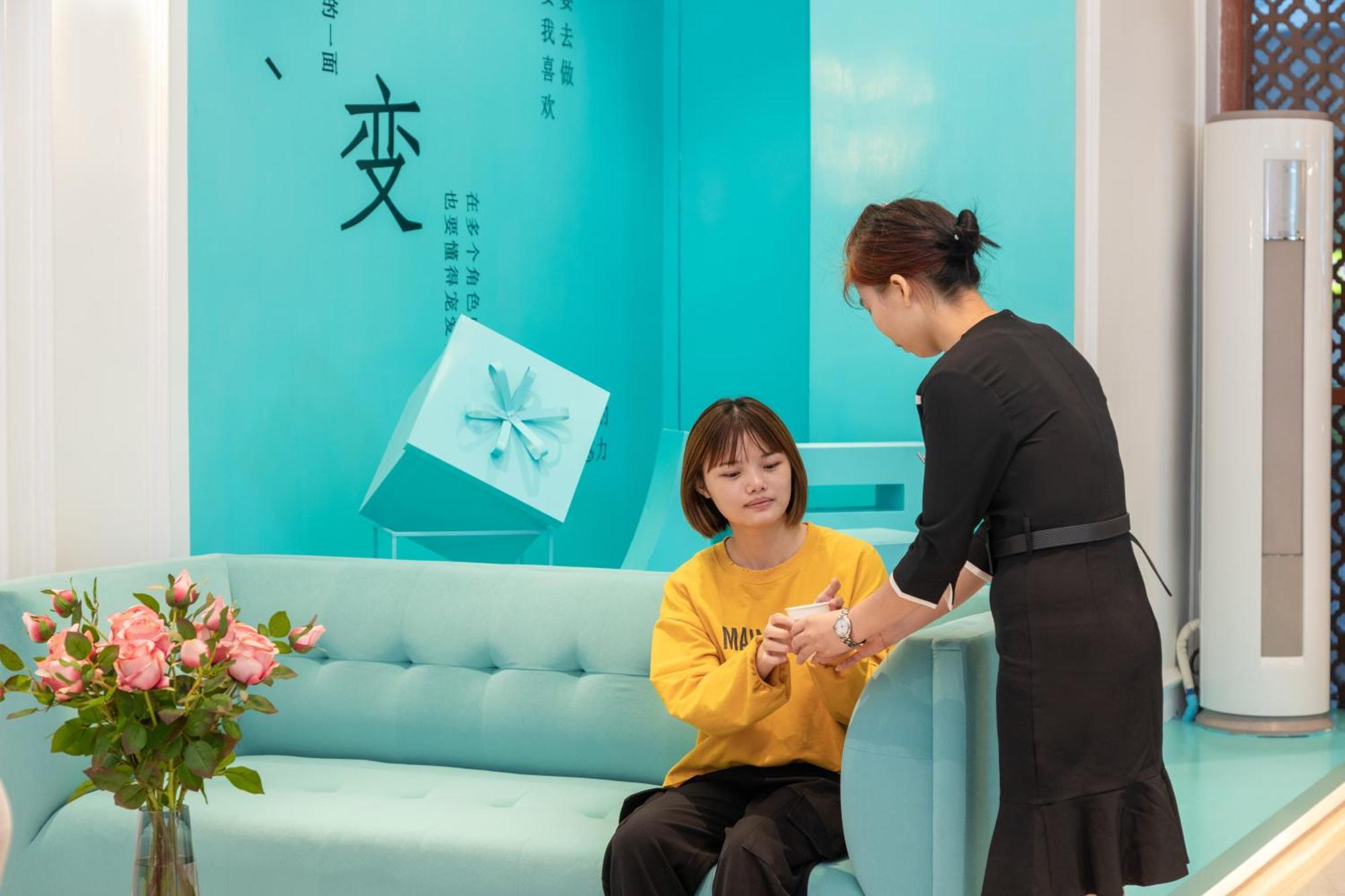 Xana Lite Hotel - Guangzhou Fangcun Huadiwan Metro Station المظهر الخارجي الصورة